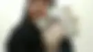 نگاره‌ی 1: به خانه‌ی ما خوش آمدی (شعر خانواده با عروسک انگشتی ساخته شده با دستکش یک بار مصرف )
